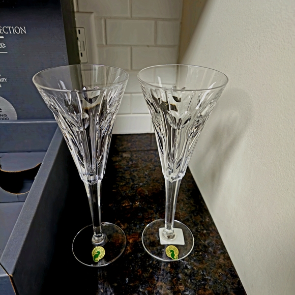 Waterford Crystal Millennium Collection Toasting Flutes - Love NWT - Picture 5 of 6